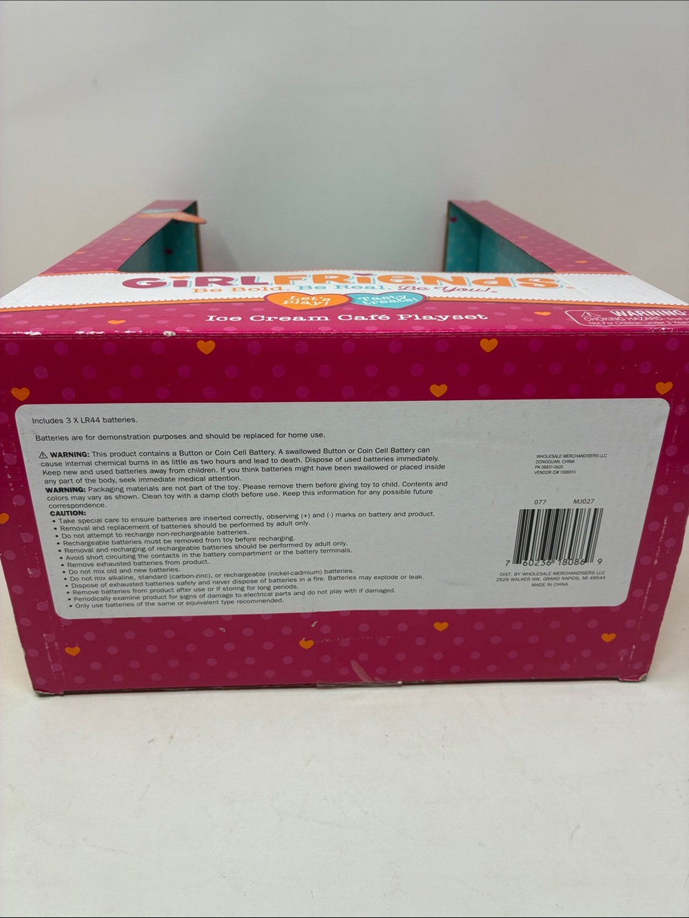 Girlfriends Ice Cream Café Playset - Pink & Teal Pretend Dessert Shop - Picture 5 of 5
